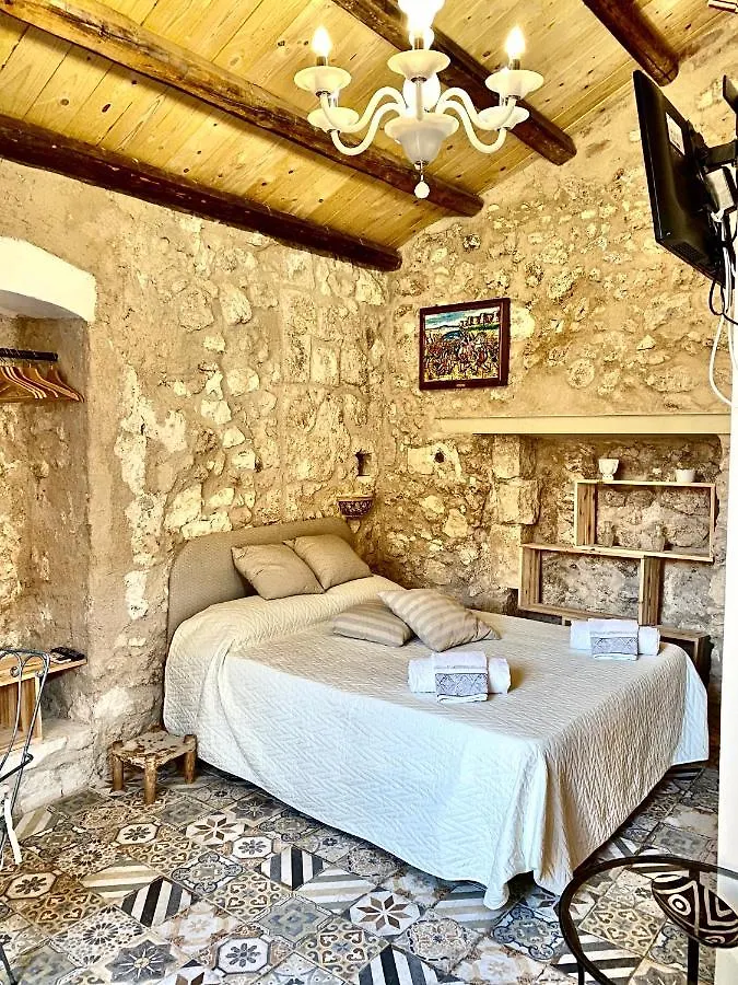 Casa Rurale Noto Antica Apartment
