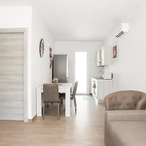 - Via Delle Rose Casa vacanze Pula